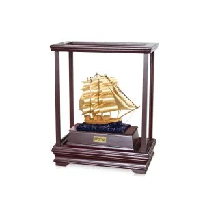 تندیس کشتی VIP