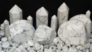 سنگ هولیت: تاریخ، ویژگی‌ها، کاربردها و فاکتورهای موثر بر آن